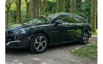 Peugeot 508 sw Paris