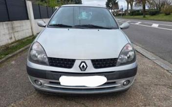 Renault clio ii Saint-Denis-de-l'Hôtel