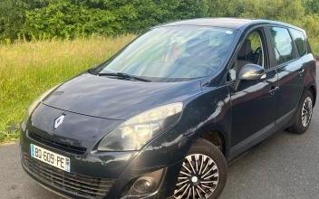 RENAULT Grand Scenic Vaulx-en-Velin
