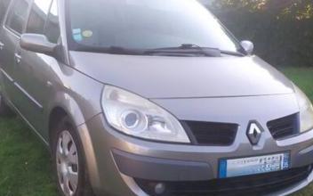 Renault scenic ii Saint-Julien-de-Concelles