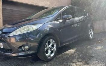 Ford fiesta Pont-Saint-Esprit