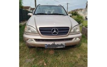 Mercedes classe m Saintes
