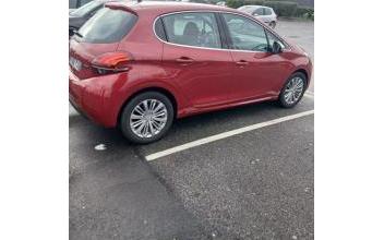 Peugeot 208 Aulnay-sous-Bois