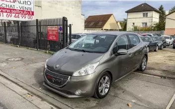 Peugeot 208 Viry-Chatillon