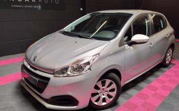 Peugeot 208 Lens