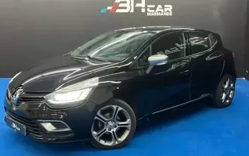 Renault Clio Sainte-Bazeille