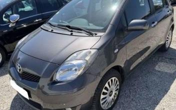 Toyota yaris Saint-Priest