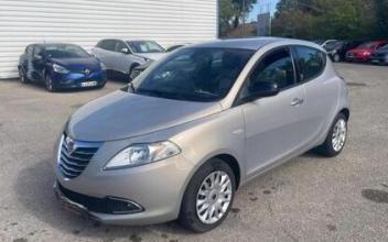 Lancia ypsilon Sorgues