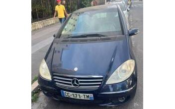 Mercedes classe a Saint-Denis