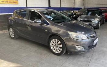 Opel astra La-Courneuve