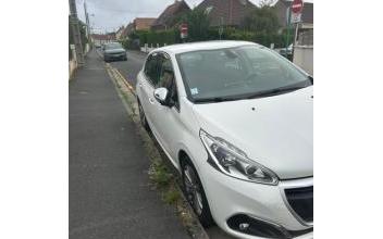 Peugeot 208 Mondeville