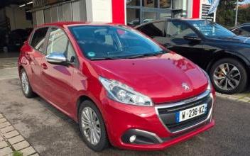 Peugeot 208 Attin