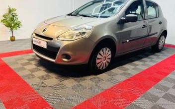 Renault clio Montceau-les-Mines