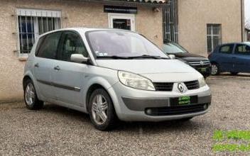 Renault megane Salon-de-Provence