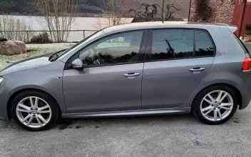 Volkswagen Golf Bordeaux