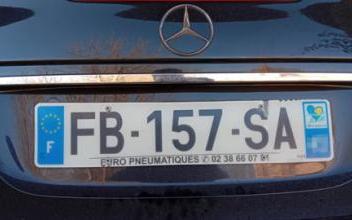 Mercedes classe e Pineuilh