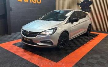Opel astra Couëron