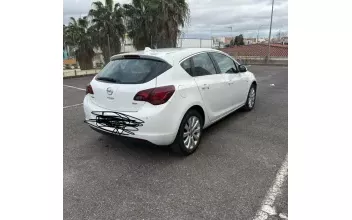 Opel Astra Mâcon