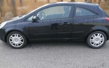 Opel corsa Saint-Bonnet-de-Mure