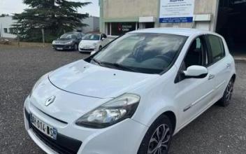 Renault clio Villeneuve-la-Guyard