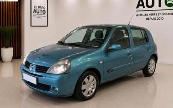Renault clio Le-Loroux-Bottereau