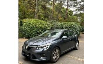 Renault clio v Ferney-Voltaire