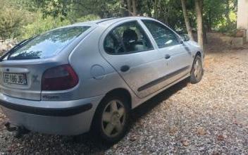 Renault megane Cazouls-d'Hérault