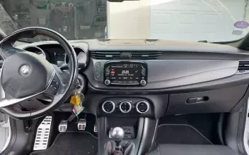 Alfa-romeo Giulietta Aizenay