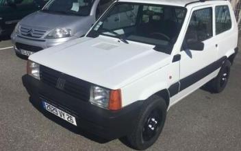 Fiat panda Suze-la-Rousse