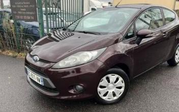 Ford fiesta Pierrelaye