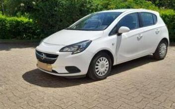 Opel corsa Ville-sous-Anjou
