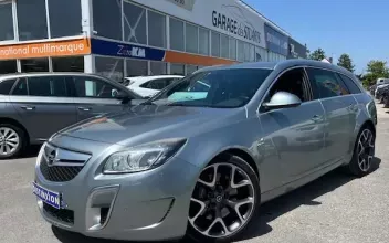 Opel Insignia Tours