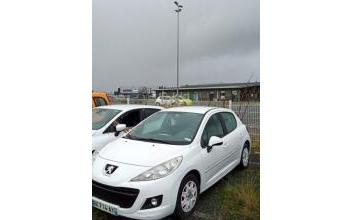 Peugeot 207 Montreuil
