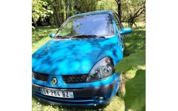 Renault clio La-Chapelle-sur-Loire