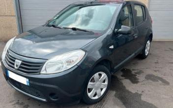 Dacia Sandero Auby