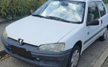 Peugeot 106 Marcy-l'Etoile