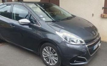 Peugeot 208 Etampes