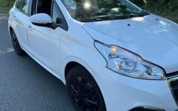 Peugeot 208 Saint-Laurent-Blangy