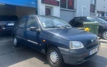 Renault clio Villiers-sur-Orge