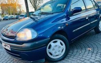 Renault clio Houilles