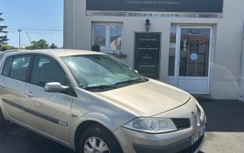 RENAULT Megane Saint-Jean-de-la-Ruelle