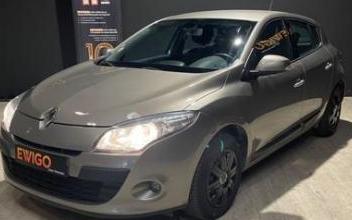 Renault megane Saint-Maximin