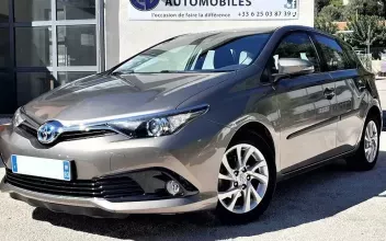 Toyota Auris Solliès-Ville