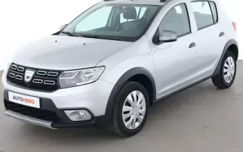 Dacia Sandero Issy-les-Moulineaux