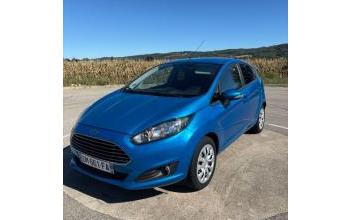 Ford fiesta Anneyron