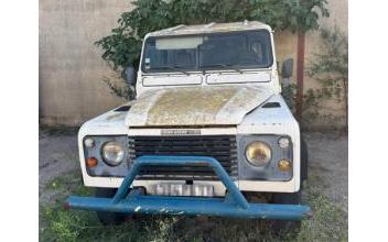 Land-rover defender Leucate