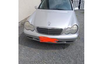 Mercedes classe c Liffré