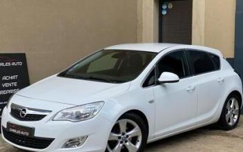 Opel astra Fleurieu-sur-Saône