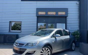 Opel Astra Saint-Priest