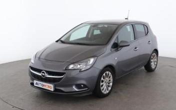 Opel corsa Issy-les-Moulineaux